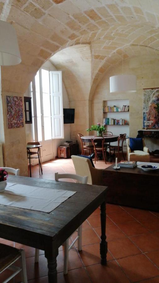 Apartamento Le Volte Di San Leonardo Lecce Exterior foto