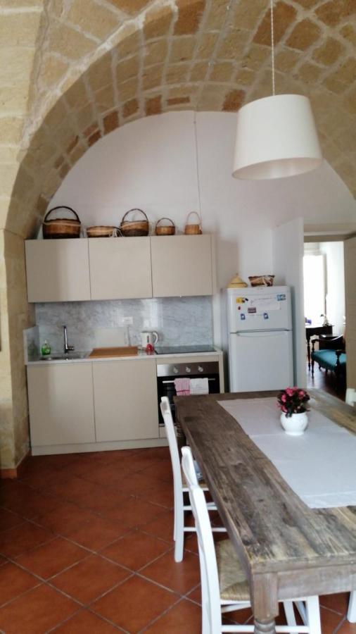 Apartamento Le Volte Di San Leonardo Lecce Exterior foto