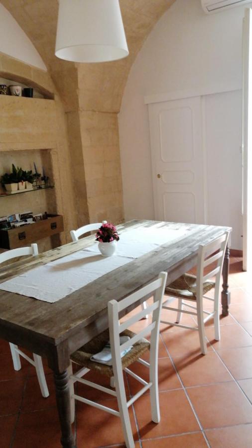 Apartamento Le Volte Di San Leonardo Lecce Exterior foto
